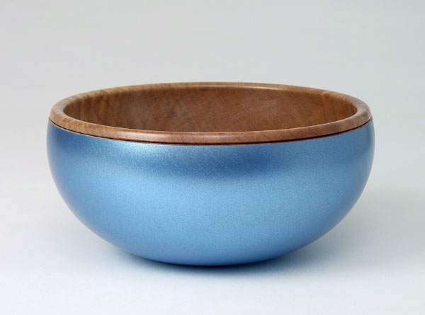 #1294 - Bowl in maple with blue lacquer